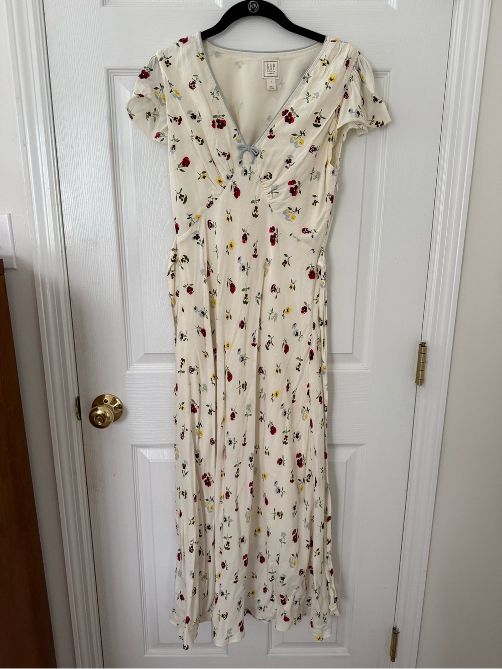 GAP x Doen Floral V‑Neck Maxi Dress